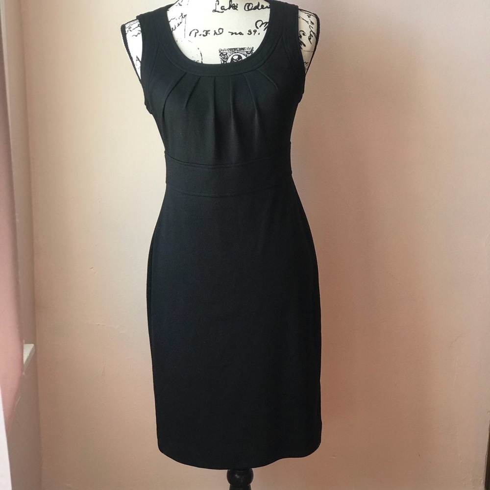 London Times Size 4 Black Dress